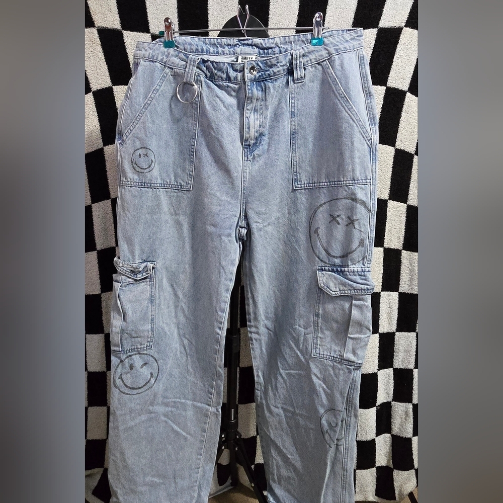 Juniors Hot Topic Smiley® Smileyworld Grommet Belt Denim Cargo Pants Size 17
